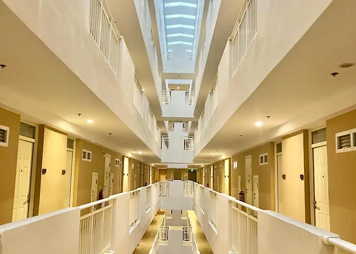 Apartment Amani Luxe Free Pool And Gym Access Lapu-Lapu City