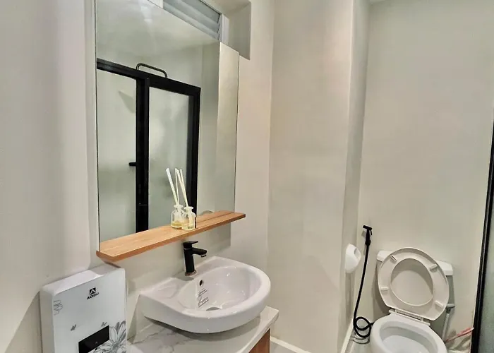 Amani Luxe Free Pool And Gym Access Apartment