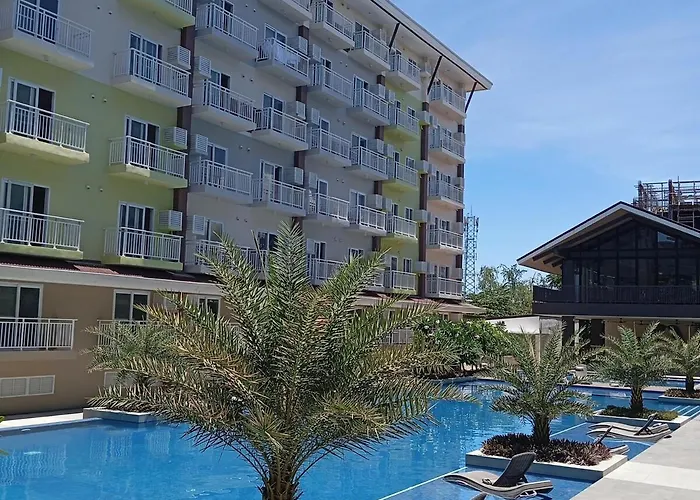 Amani Luxe Free Pool And Gym Access *